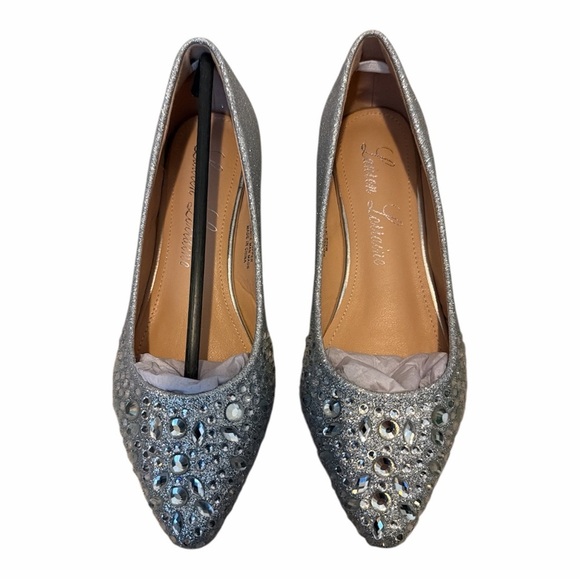 LAUREN LORRAINE KESLEY SILVER BALLET FLATS - Picture 2 of 5